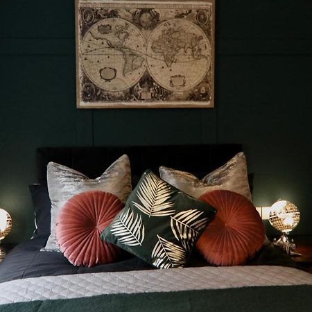 Boutique 5 Bed Home On Birdwell Road - Free Parking Σέφιλντ Εξωτερικό φωτογραφία