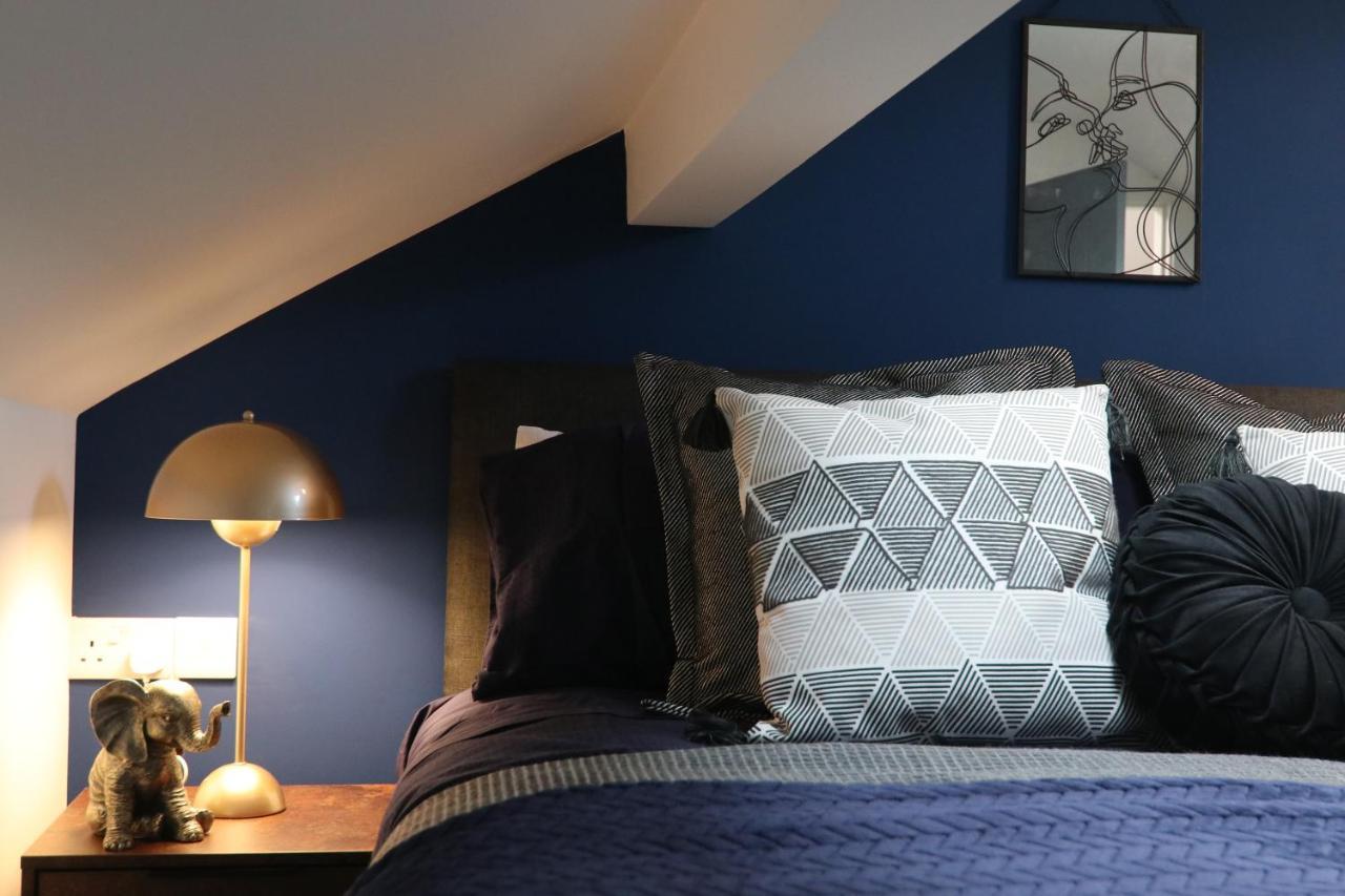 Boutique 5 Bed Home On Birdwell Road - Free Parking Σέφιλντ Εξωτερικό φωτογραφία