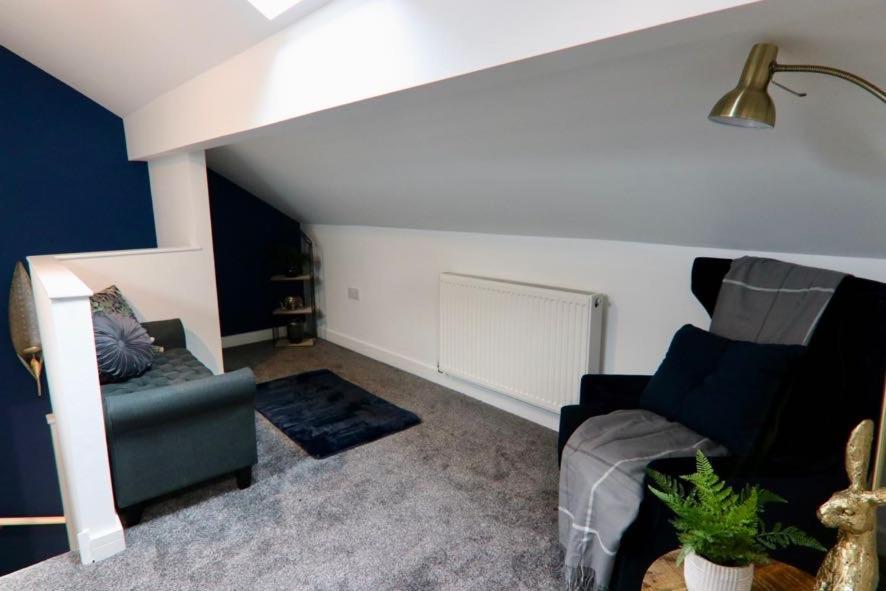 Boutique 5 Bed Home On Birdwell Road - Free Parking Σέφιλντ Εξωτερικό φωτογραφία